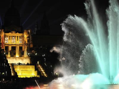 Barcelona Celebrates 50th Boat Show - Barcelona's International Boat Show celebrates its 50th anniversary this year.