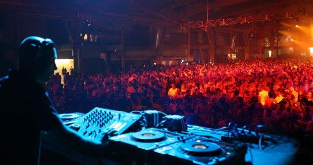 Sizzling Hot Summer Sounds