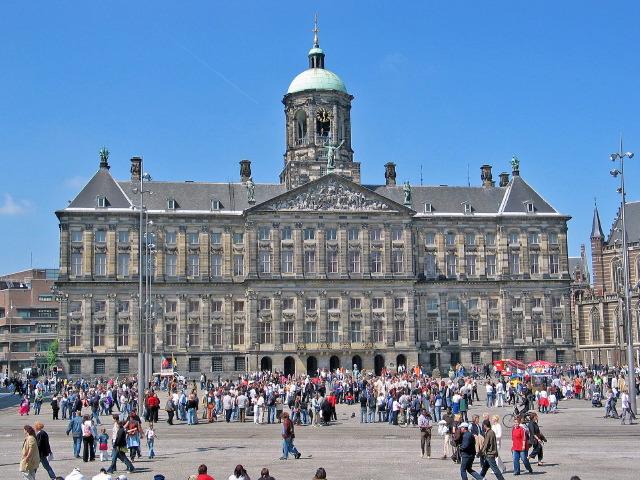 The Bustling Heart of Amsterdam