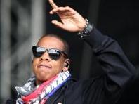 Jay-Z and Ashley Cole to Launch London Restaurant - Rapper Jay-Z and footballer Ashley Cole are to open an American-themed restaurant and bar in London.